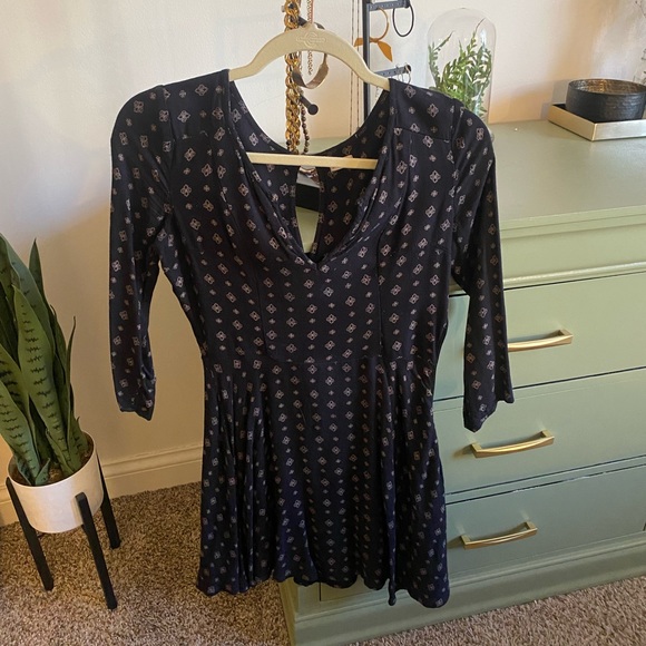 Black and cream dress - Picture 1 of 1